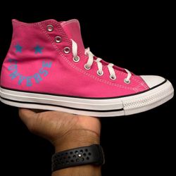 Chuck Taylors Converse