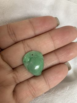 Jade peach 🍑 pendant