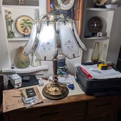 Golden Glass Vintage Lamp. 