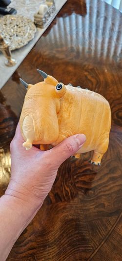 Star Wars Puffer Pig Squeaking Vinyl Figure Disney / Collectible / Disneyland / Collector / Toy / Memorabilia / Millennium Falcon / Darth Vader / Yoda
