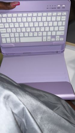 IPAD Case With Keyboard