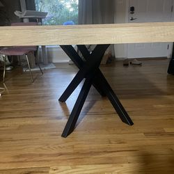 Dining table with expandable capability