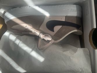 Toddler Nike shoes