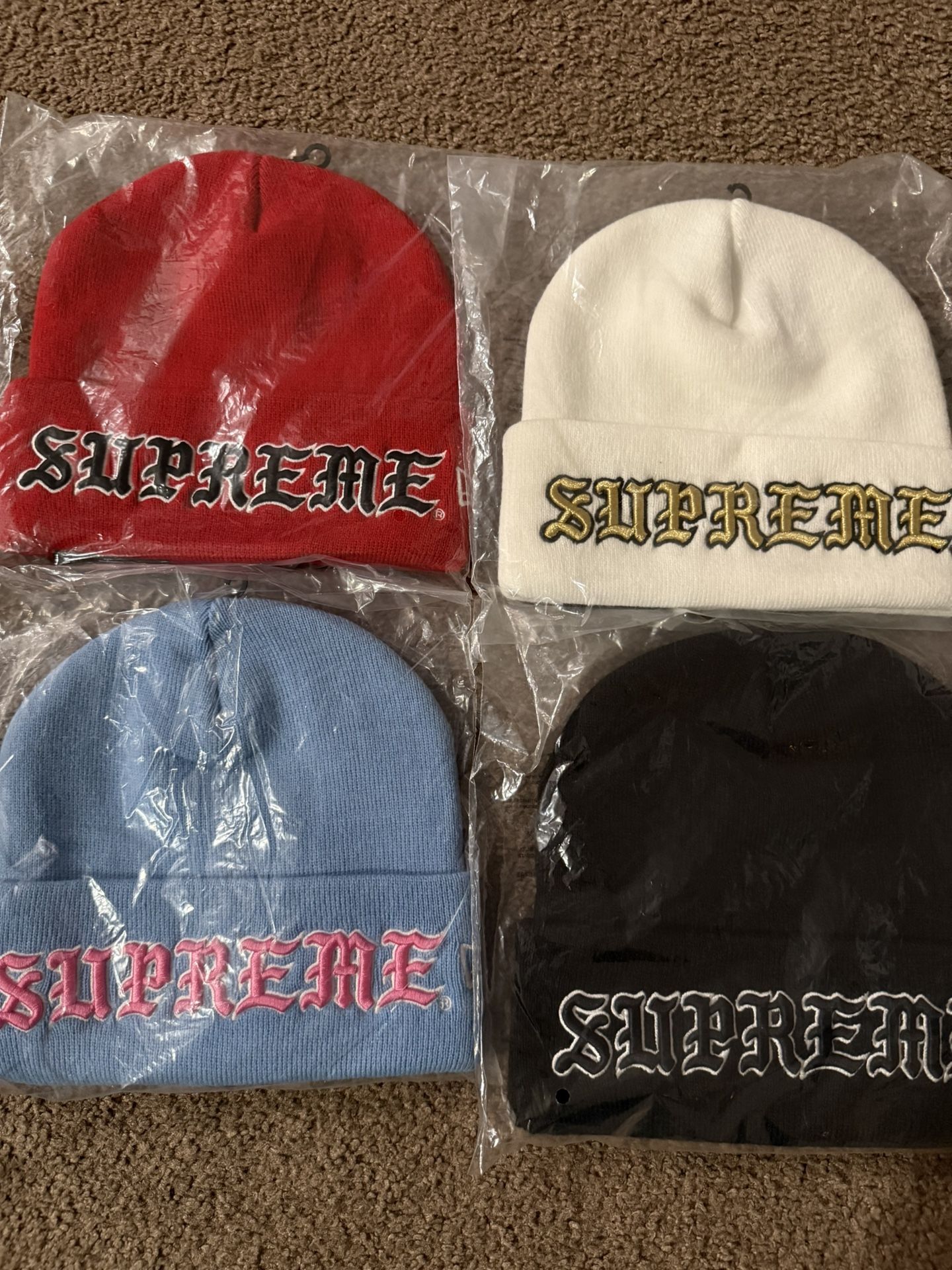 Supreme  Beanie 