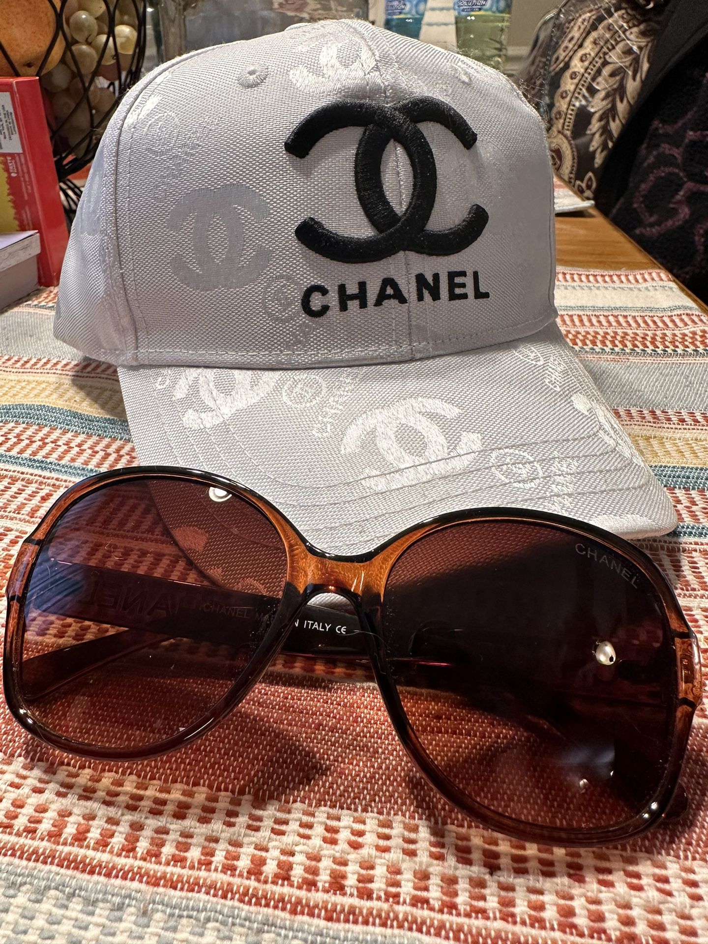 Sunglasses & Hat (Photography Props)
