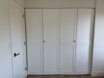 Custom Shaker bi-fold doors.