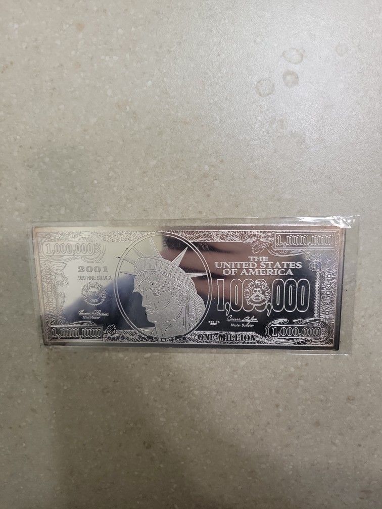 2001 $ 1 Million Denomination 4 Oz 999 Silver Proof Bar