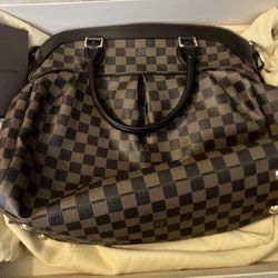 L&v Mid Size Hand Bag With Dust Bag And Box