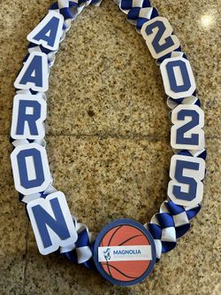 Ribbon Lei