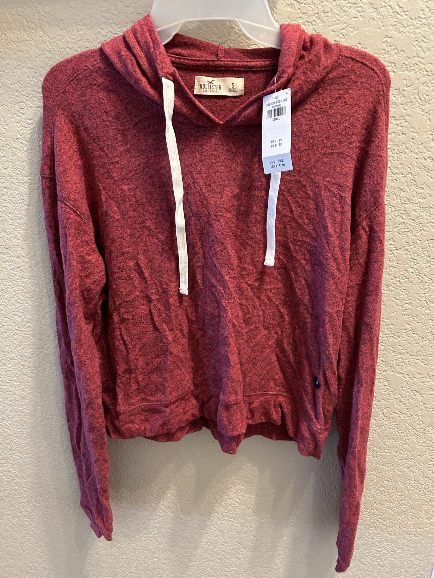 Hollister Hoodie - New With Tags