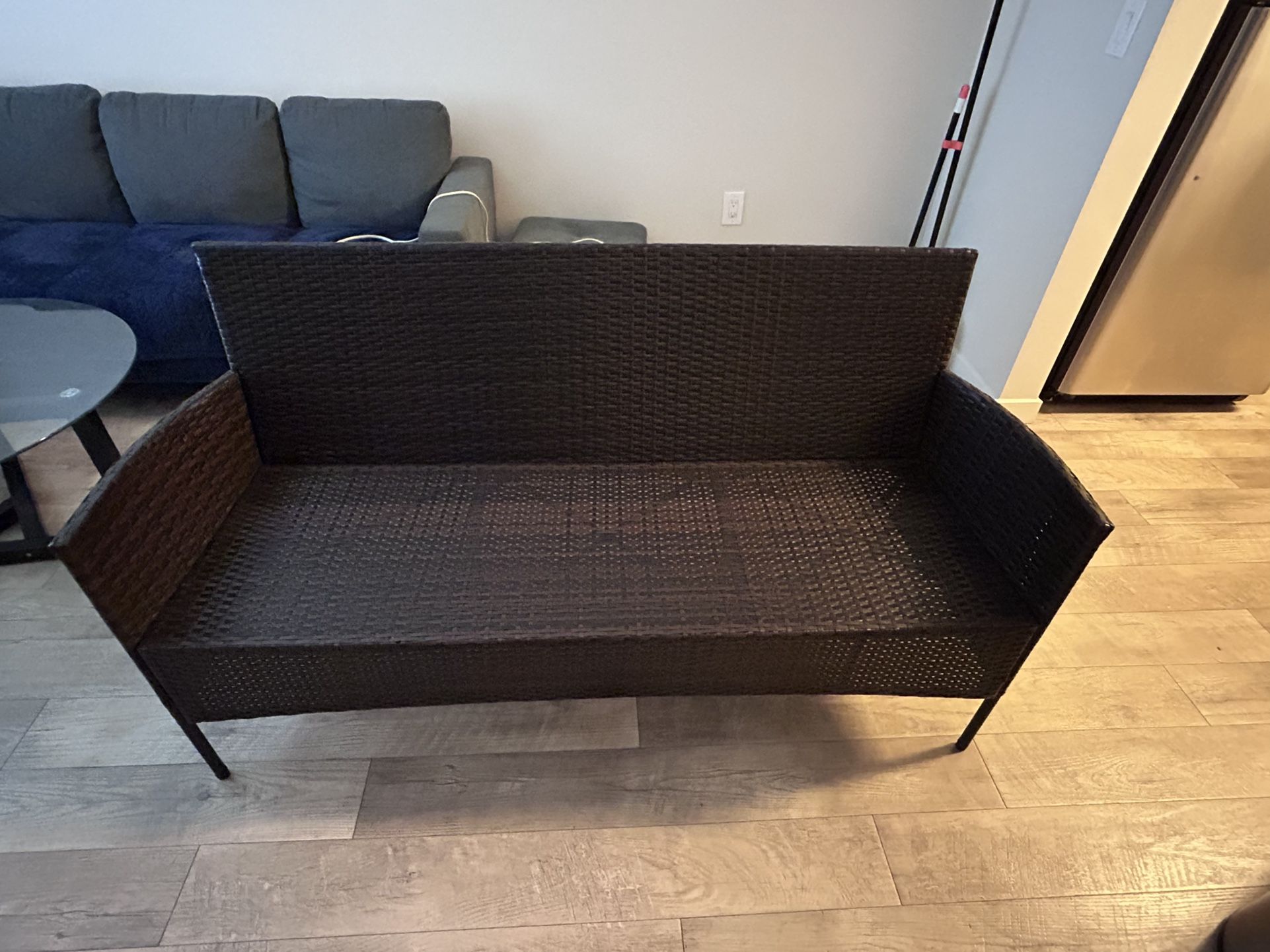 Patio Set/Couch/Table/Foot rest/Cushions