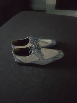 Size 7.5 Two-Tone Leather Lace-Up Stacy Adam