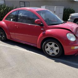 2000s Volkswagen Beetle 