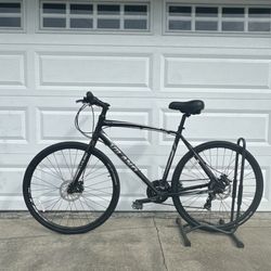 Vilano Diverse 3.0 Hybrid Bike- Ex Condition, Ready to Ride
