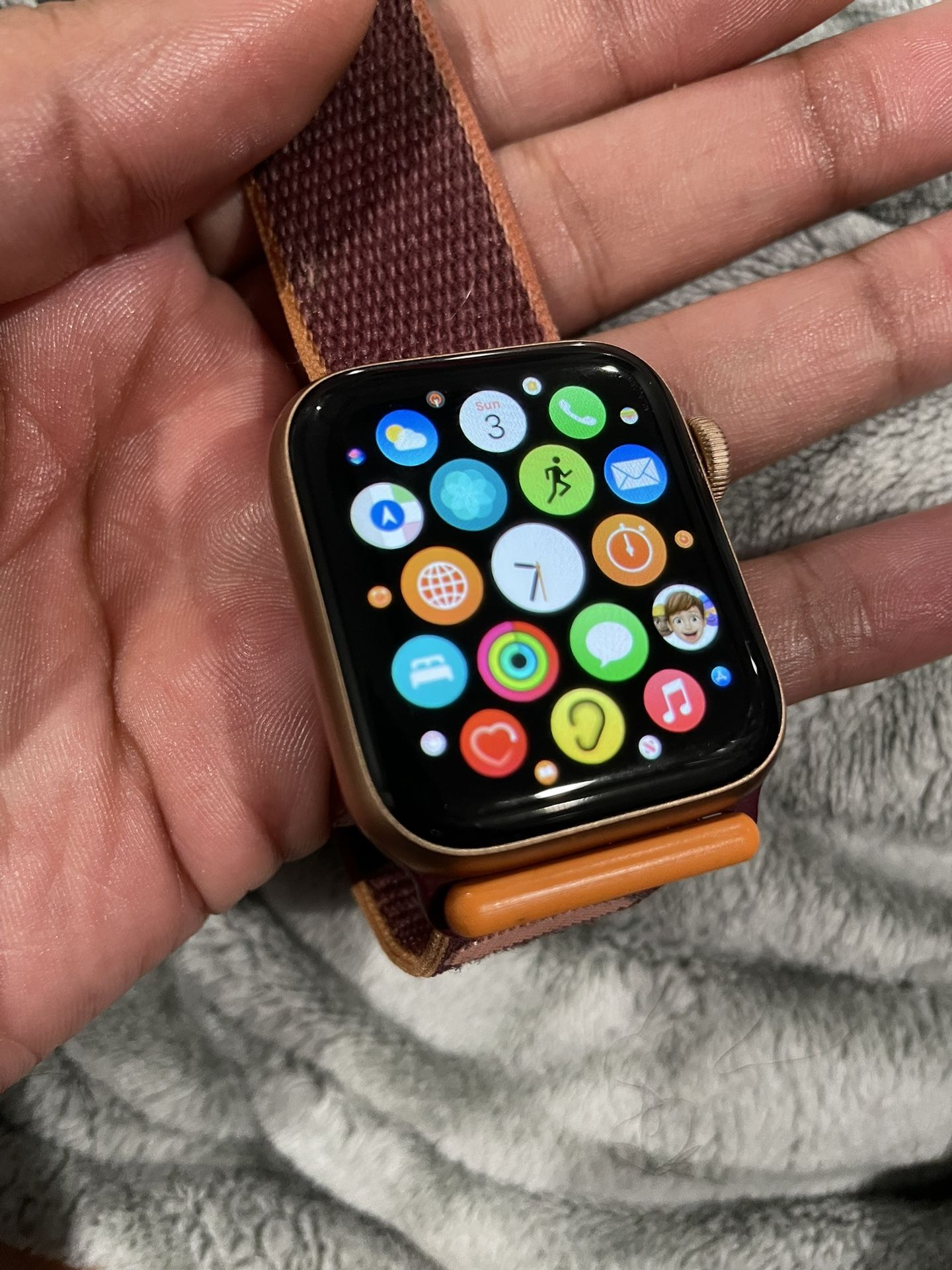 Apple Watch SE