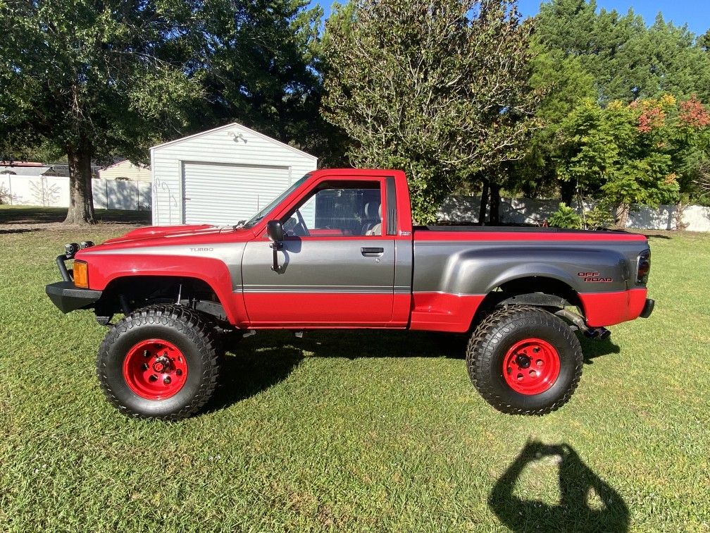 1984 Toyota Pick-Up