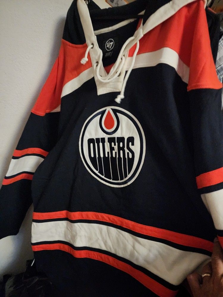 Connor McDavid Pullover Hoodie. Brand New With Tags Never Worn. 2xl Size. 1st $50 takes It