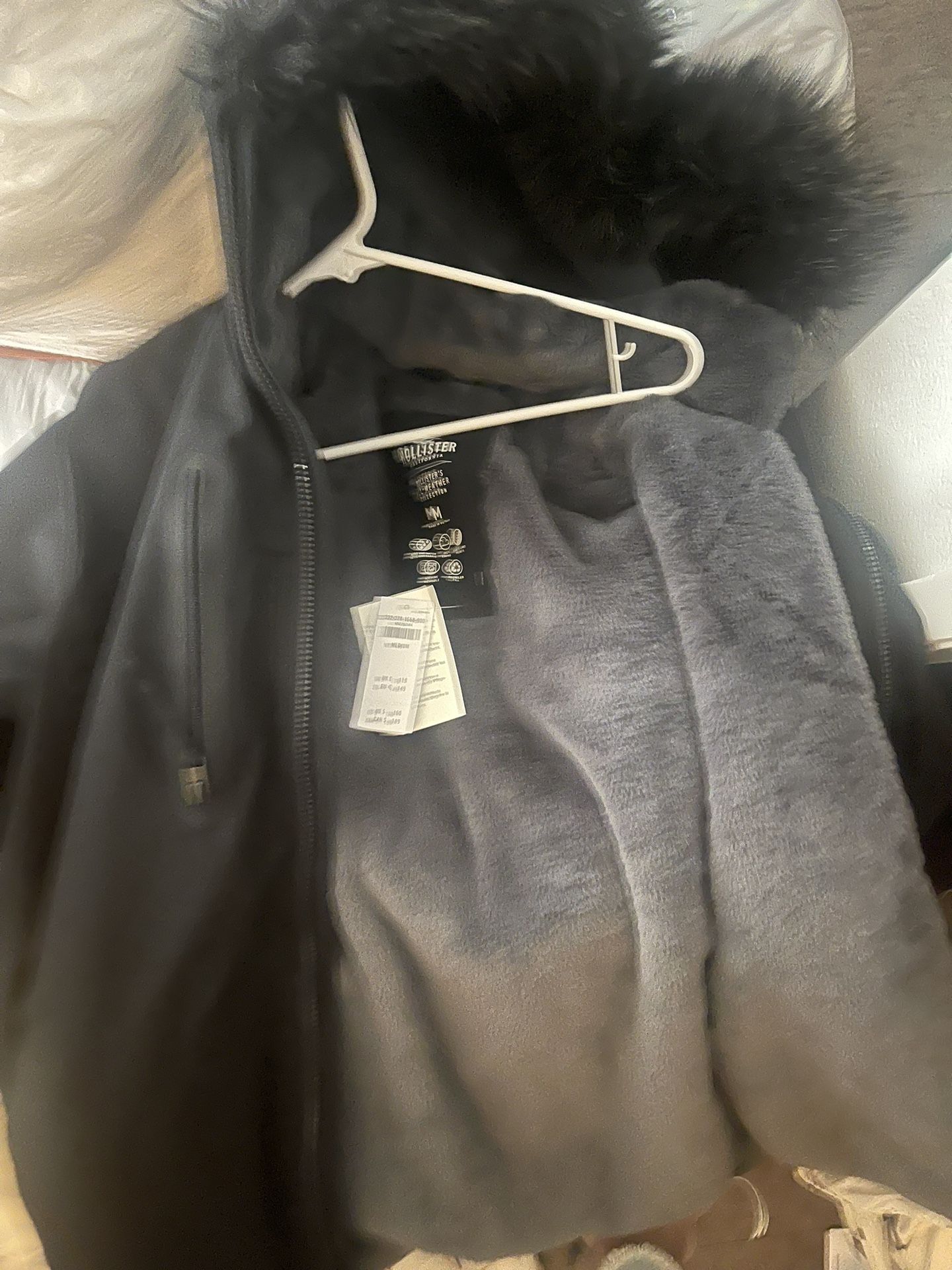 Hollister Coat brand new