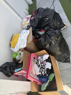 400 Pices Of Clothes, Shoes And Little Kids Toys
