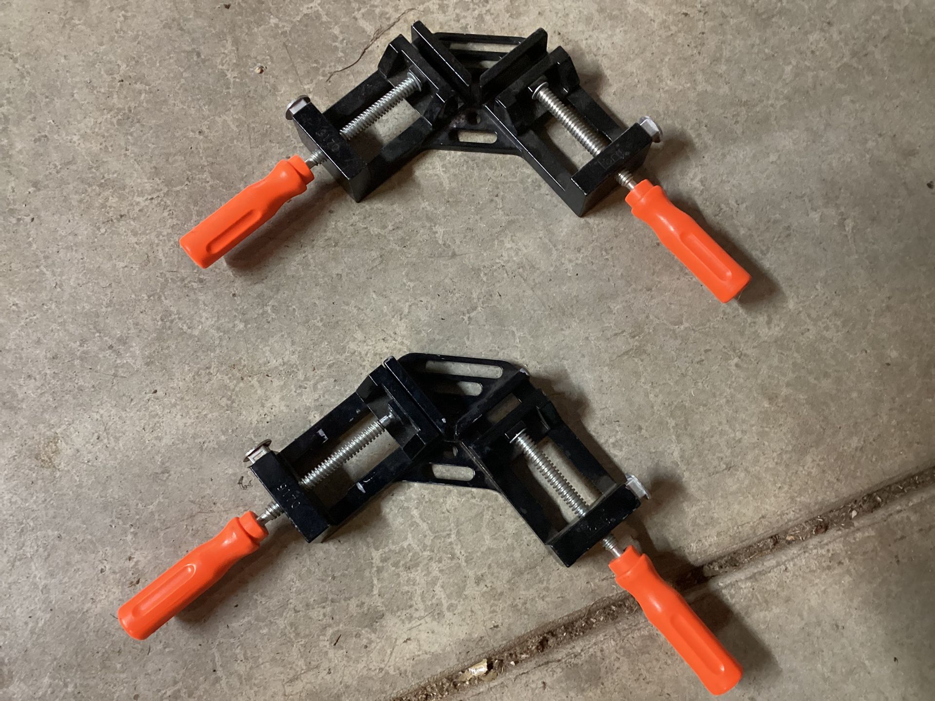 Pony 2 - 3/4” D Miter Clamp