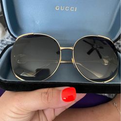 Gucci Oversized Sunglasses 