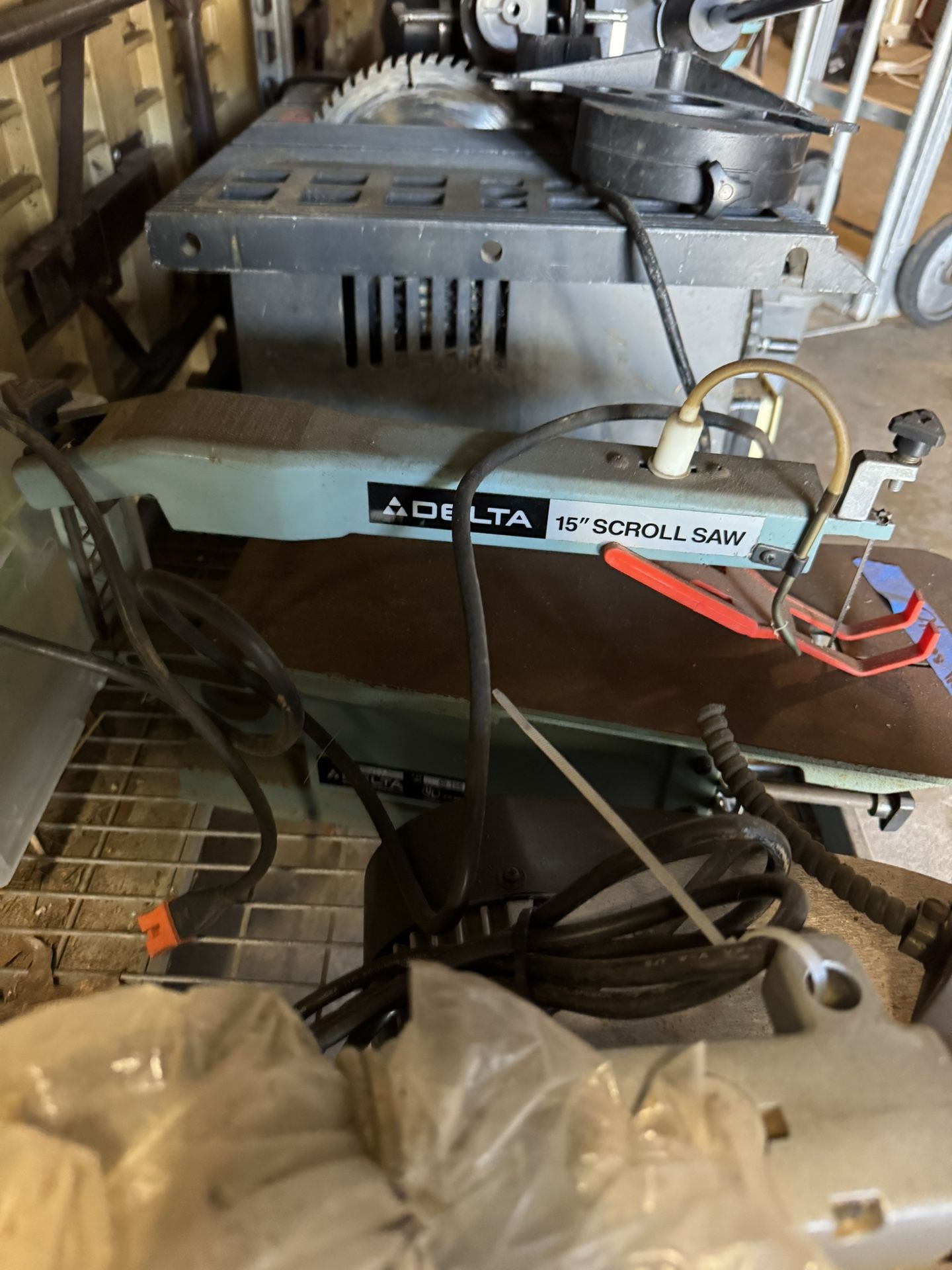 Delta 15" Scroll Saw