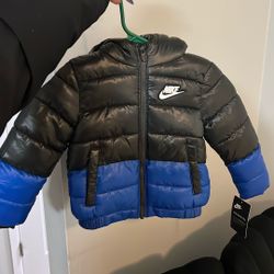 Boys Nike Coat 2T 