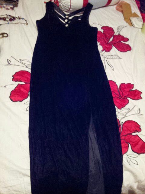 Black velvet 13/14 elegant gown