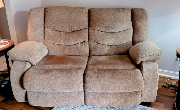 Ashley Loveseat Recliner