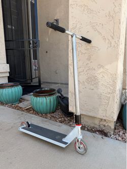 Tilt Theorem Complete Pro Scooter