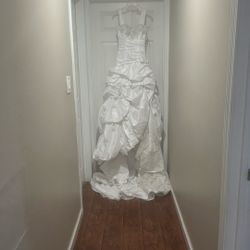 MAGGIE SOTTERO Wedding Dress-Size 6