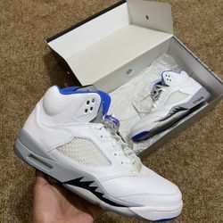 Jordan 5 Stealth