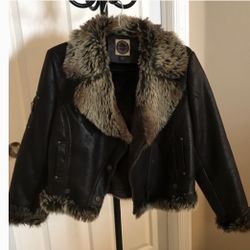 Jacket  Leather Giacca  (Large .medium )$60
