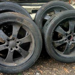 (4) SET OF GM 6LUG WHEELS / RiMZ w/ TiRES! 22's