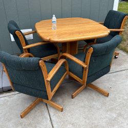 Table And Chairs 