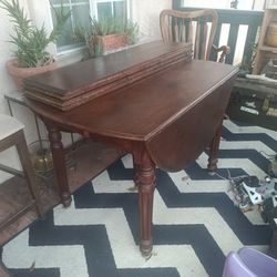 Antique Victorian Walnut Table
