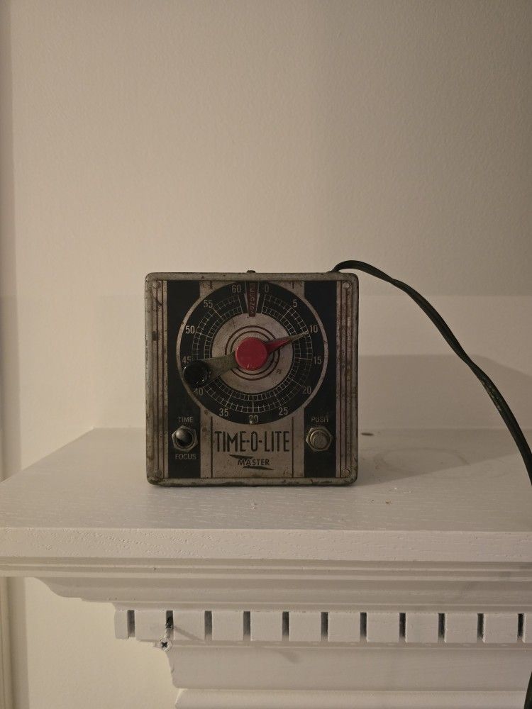 Time-O-Lite M-49 Master Timer – Vintage Darkroom Photo Gear