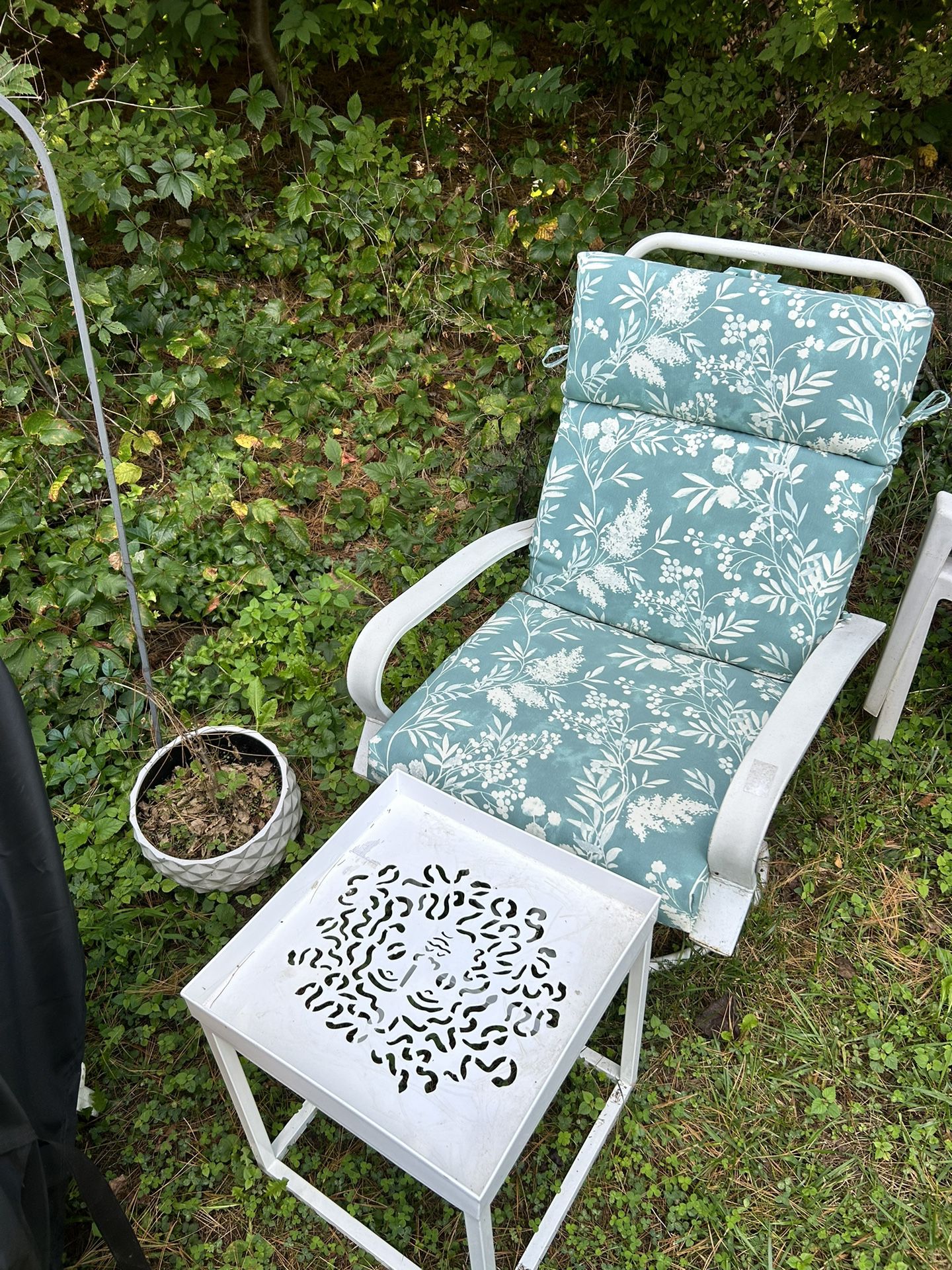 Outdoor Rocker With Cushion And Table