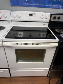 White Amana Electric Range