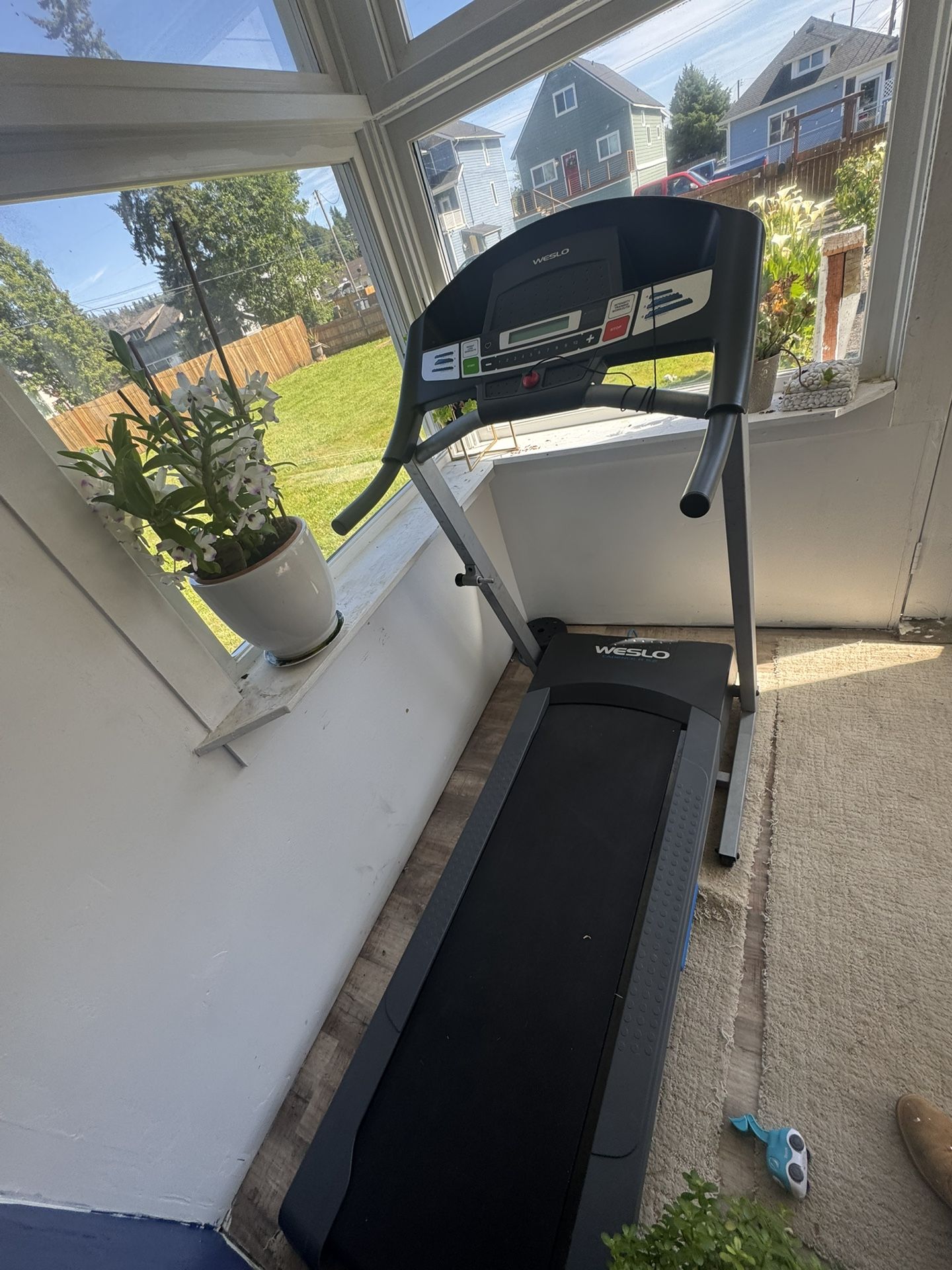 Folding Treadmill! 100!!