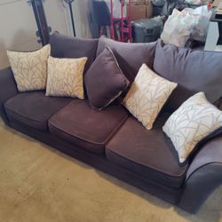 Couch/Sofa