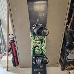 Gnu snowboard with bindings