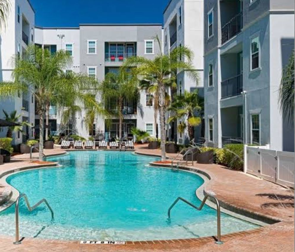 Re-let apartment - 4050 Lofts