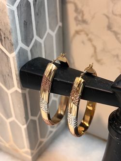 Vintage QVC Tricolor Hoop Earrings