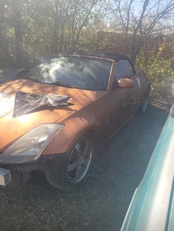 Nissan 350x-$1,800 or OBO