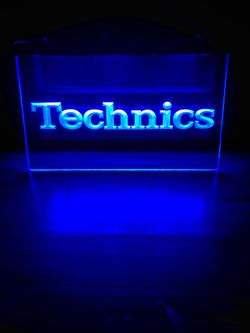 TECHNICS LED NEON BLUE LIGHT SIGN 8x12