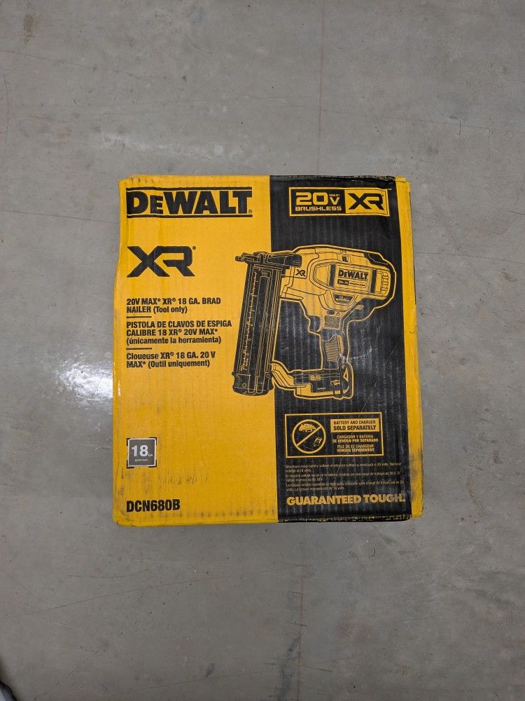 DeWalt 20V MAX XR Lithium-Ion Electric Cordless 18-Gauge Brad Nailer (Tool Only)