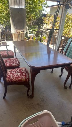 Ethan Allen Table