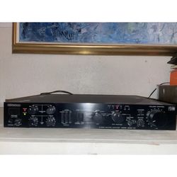 Kenwood Pre Amp