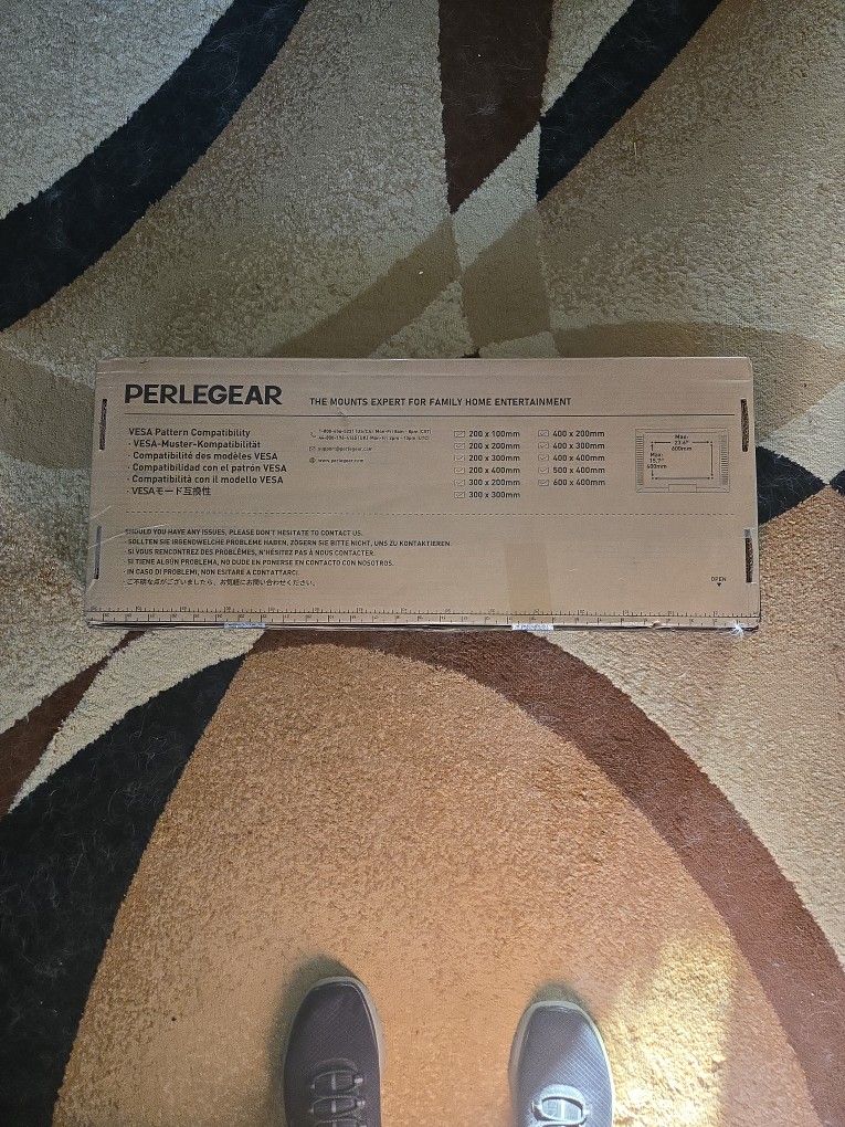 Heavy Duty Television Wall Mount